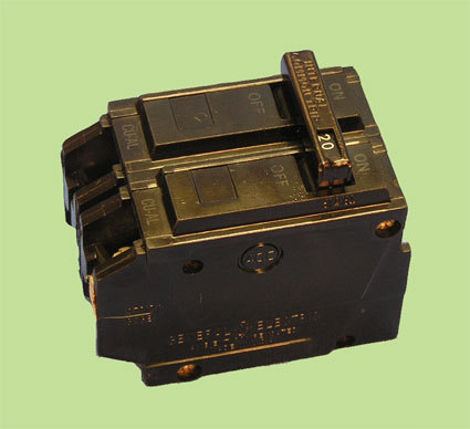 New g.e. breaker, THQL2120, 2 pole 20 amp thql, in box