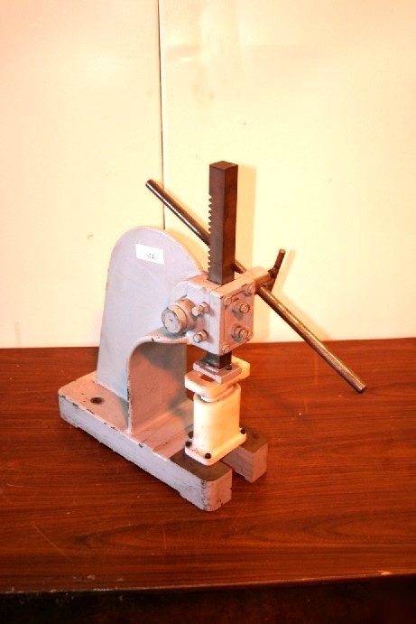 Arbor press industrial equipment, #6240 wh