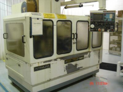 Kitamura MYCENTER2 M2/585 vertical machining center cnc