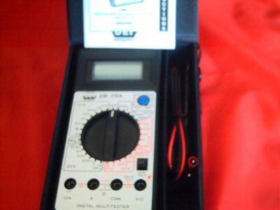 Universal instruments dm 310A digital multi-tester