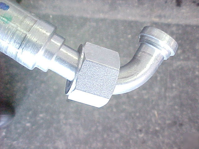 Hydraulic / high pressure hose 27 x 3/4 in w/fittings