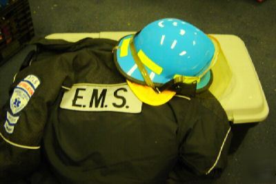 Cairns metro 660C fire helmet w/4' face shield