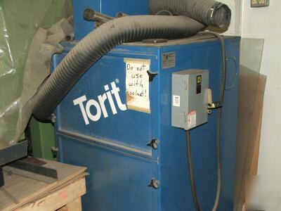 Torit dust collector system model 80CAB 