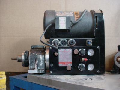 Dumore series 28 automatic drill & tap machine