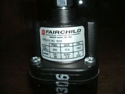 Fairchild precision pressure regulator model 1000(1032)