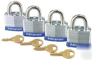 Set of 7 no.3 keyed alike master lock padlocks