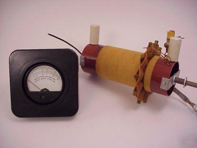 1940S bakelite total watts output panel meter & whatzit