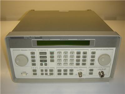 Hp agilent 8648A signal generator 100KHZ-1000MHZ