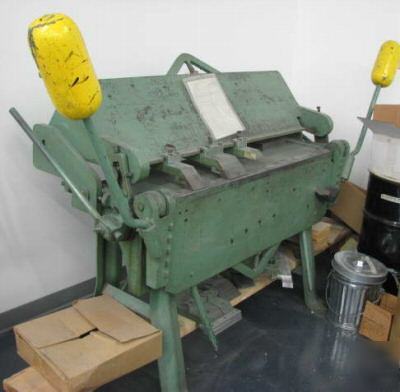 Chicago l-31 48â€ 12 gauge box & pan brake press bending