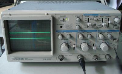 Kenwood cs-4125 20MHZ 2 channel oscilloscope. CS4125 