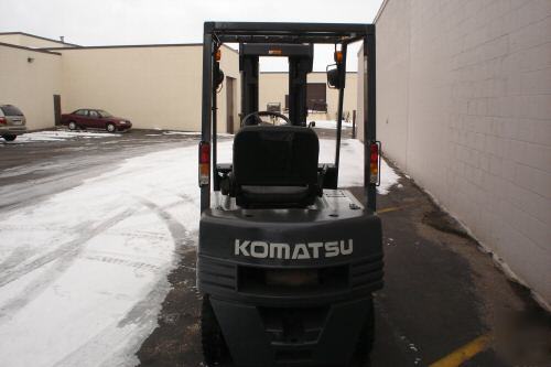 Forklift 3000 pound komatsu FG15 c 15 fork lift truck