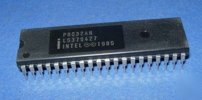 Intel P8032AH 40-pin cpu vintage 8032N 8032P