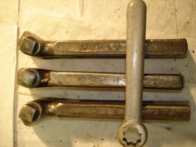 Set of 3 armstrong no. 2 toolholders w/ wrench