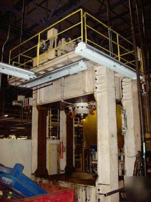 250 ton nissan hydraulic straightening press 24
