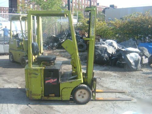 Clark 2000 lb forklift 3-wheel electric with charger