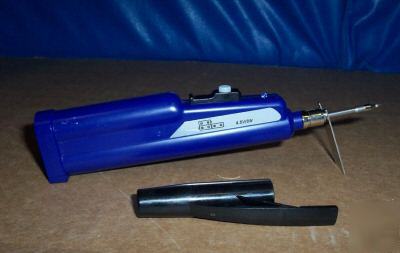 Battery operated soldering pen w/tip 10 sec heat 896Â°f