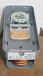Heavy duty line voltage heat thermostat grainger 2E477A