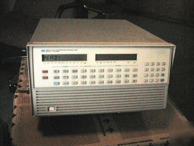 3852A data acquisition / control mainframe