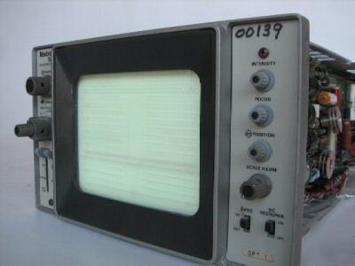 Tektronix 528A ntsc television waveform monitor w/opt 1