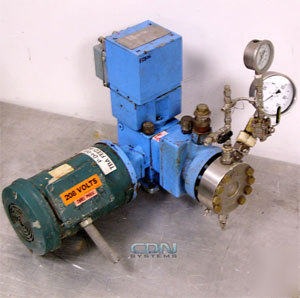 Lewa ek-16 metering pump with 3/4HP 208VAC 3PH motor