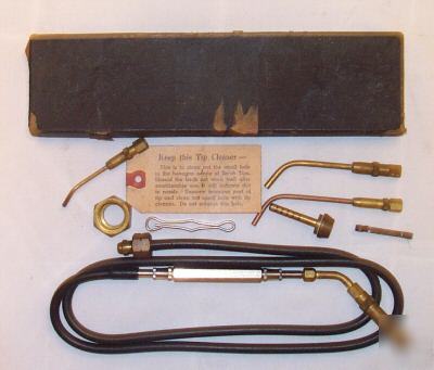 Acetylene torch kit - hose and 4 tips good cond. used