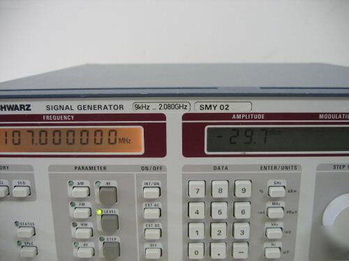 Rohde & schwarz r&s SMY02 signal generator, 2.08 ghz