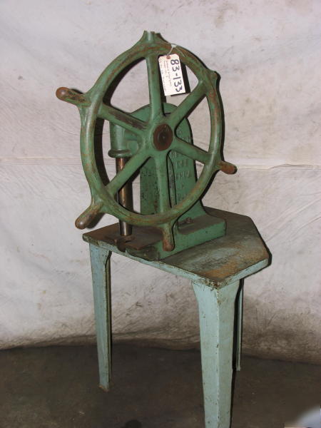 Greenerd #3, 2-1/2 ton pilot wheel arbor press