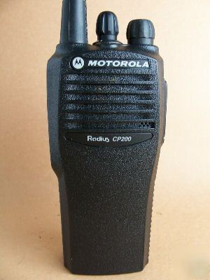 Mint motorola radius CP200 uhf 16-ch radio w/spkr-mic