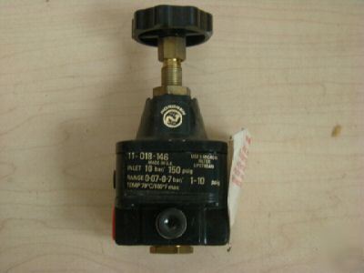 Norgren 11-018-146 air pressure regulator, unused =