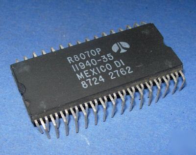 New cpu R8070P rockwell microcontroller lsi ic 