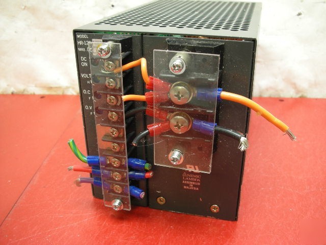 Lambda hr-12F-12 regulated dc power supply 12VDC 15 amp