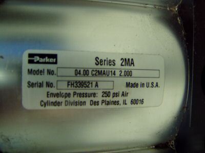 Parker 2MA pneumatic cylinder m/n: 04.00 C2MAU14 2.000