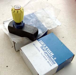 New 2PC deltrol fluid products hydraulic flow valve 