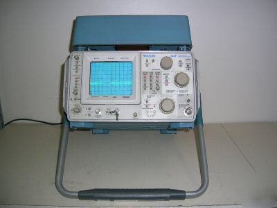 Tektronix 492P spectrum analyzer, 10KHZ to 500 mhz.