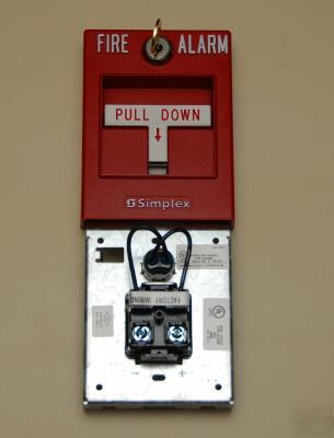 Simplex adressable fire alarm pull station