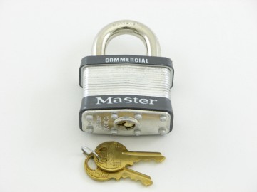 Master lock / padlock no. 5 keyed alike