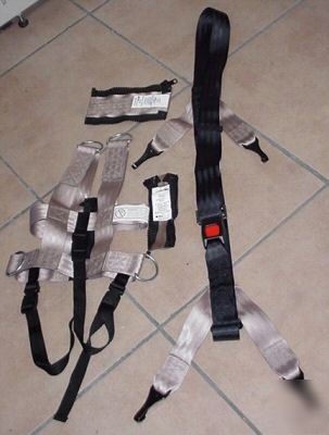Child safety securement harness kit-small