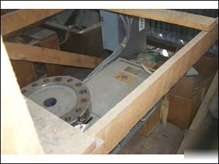 Model 2.50 gala polymer diverter/screenchanger - 16063