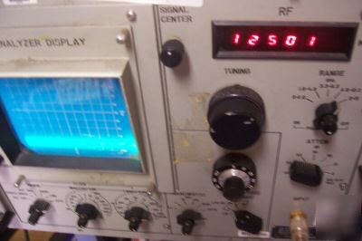 Bendix high frequency spectrum analyzer to 13.2 ghz