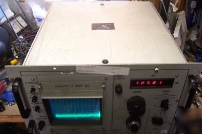Bendix high frequency spectrum analyzer to 13.2 ghz