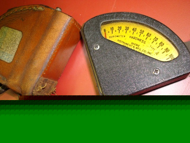 Shore hardness tester 0-100. used but not abused.