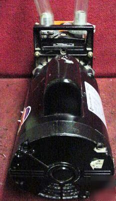 Dual stage rotary vane mechanical vacuum pump,115V