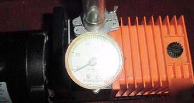 Dual stage rotary vane mechanical vacuum pump,115V