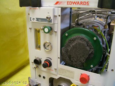 Edwards drystar vacuum pump QDP40