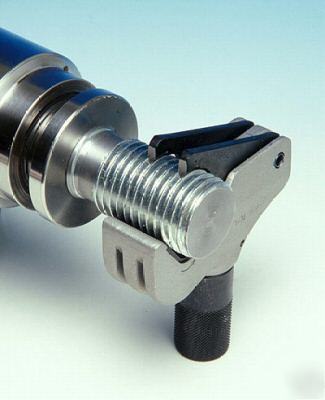 Medium thread repair tool NES2 - pipe thread to 1 1/8