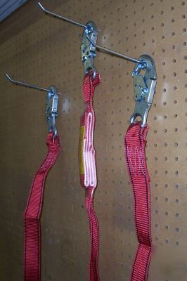 Protecta AE550AW2 shock absorbing lanyard