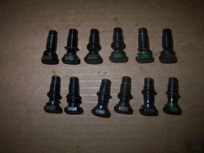 John deere 4010 4020 (12)injector fuel line bolts