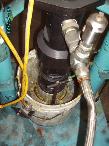 Johnstone pneumatic bucket chemical unloading pump jpc