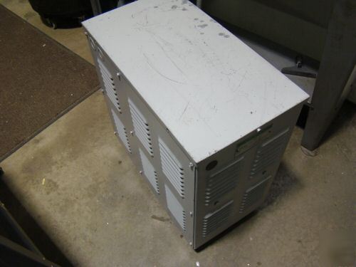 General electric 5 kva voltage stabilizing transformer 