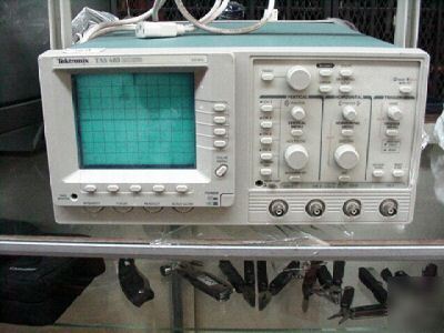 Tektronix ocilloscop tas 485 (E11417)